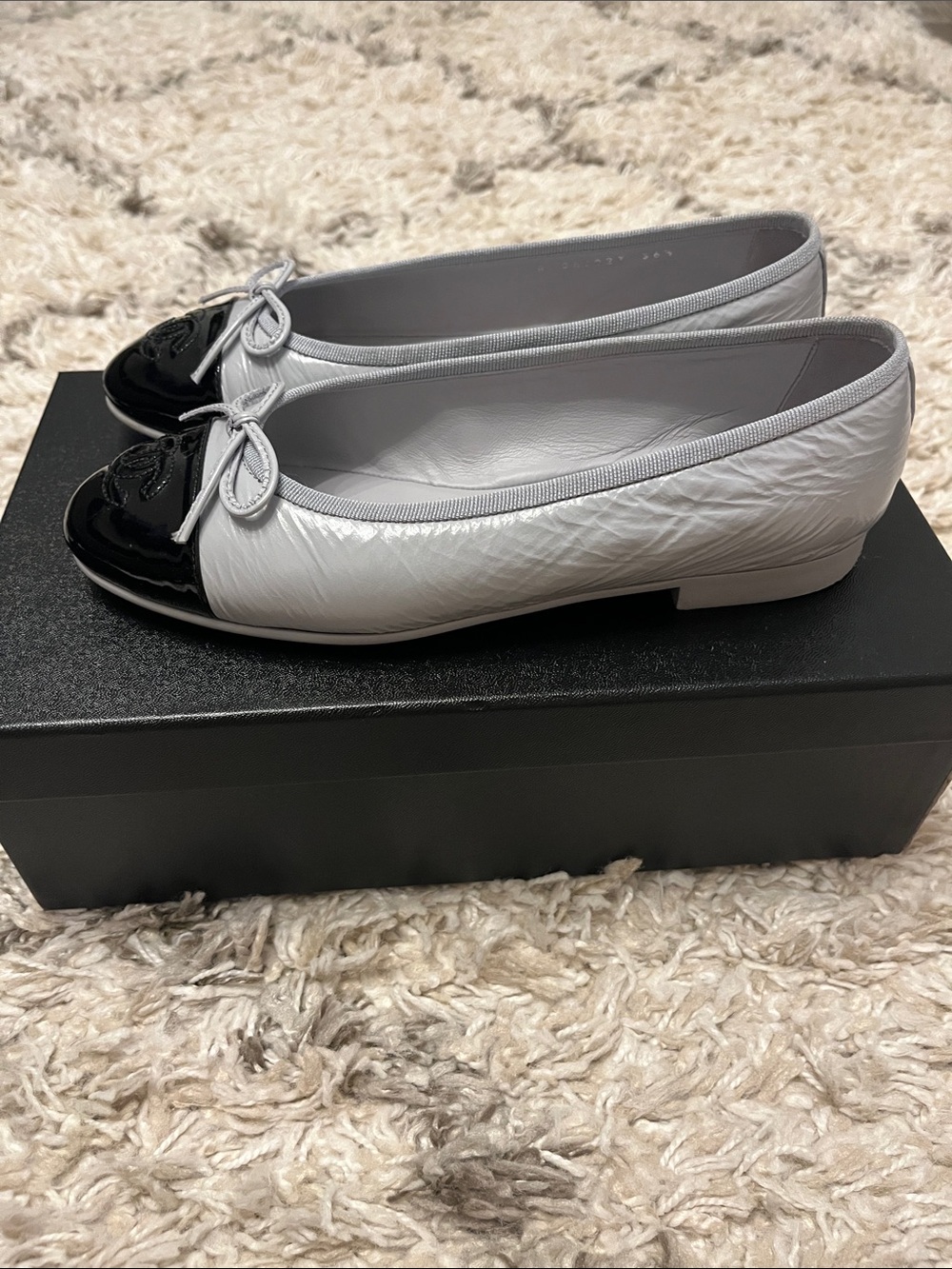 Chanel Ballet flats. 25C. Gray. Black. Size 36.5. Pre-owned in box.
